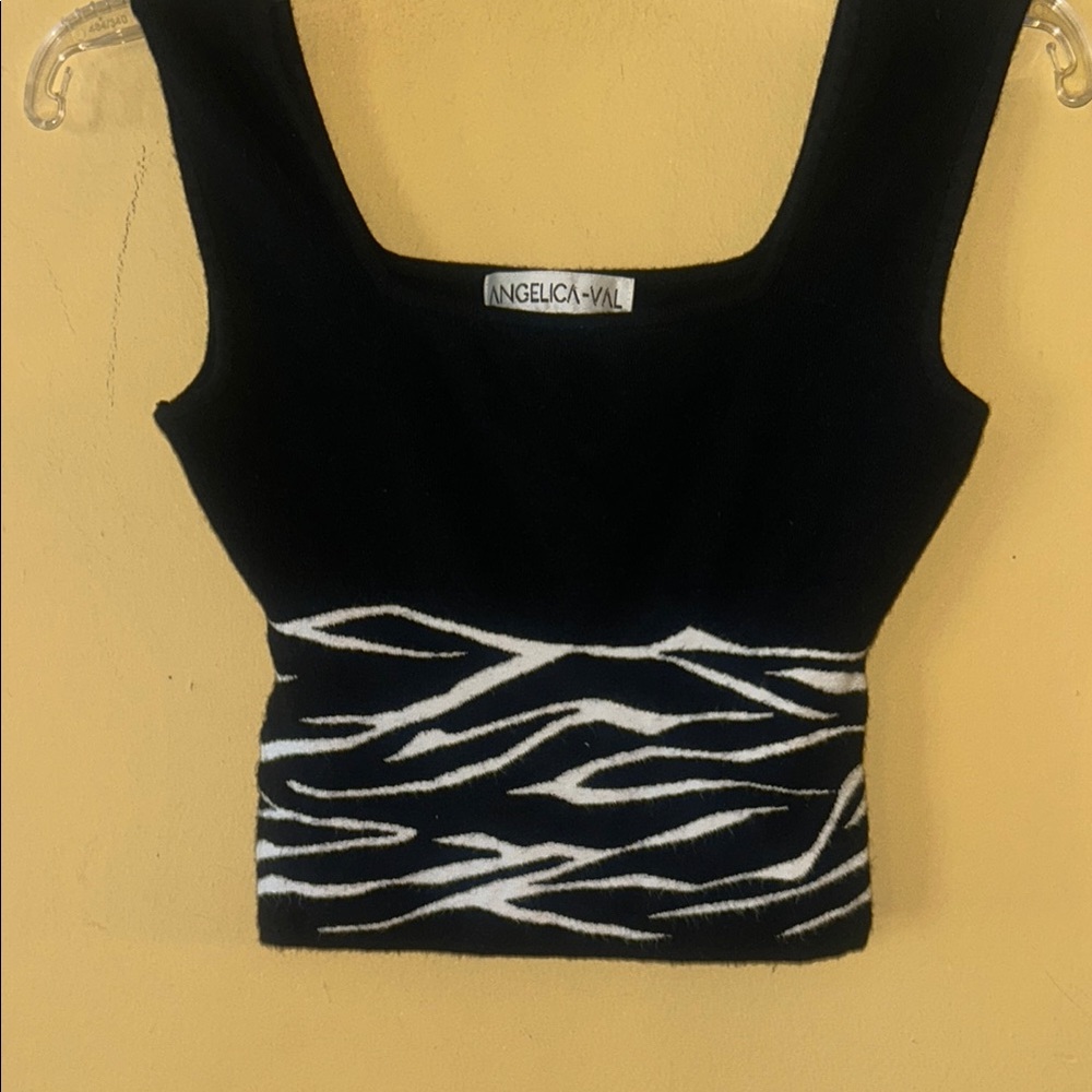 Angelica Val Black and White Fitted Crop Tank Top